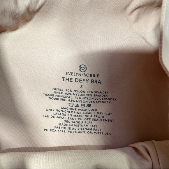 Evelyn & Bobbie The Defy Wireless Bra Seamless Full Coverage in Himalayan Salt S - Picture 11 of 14